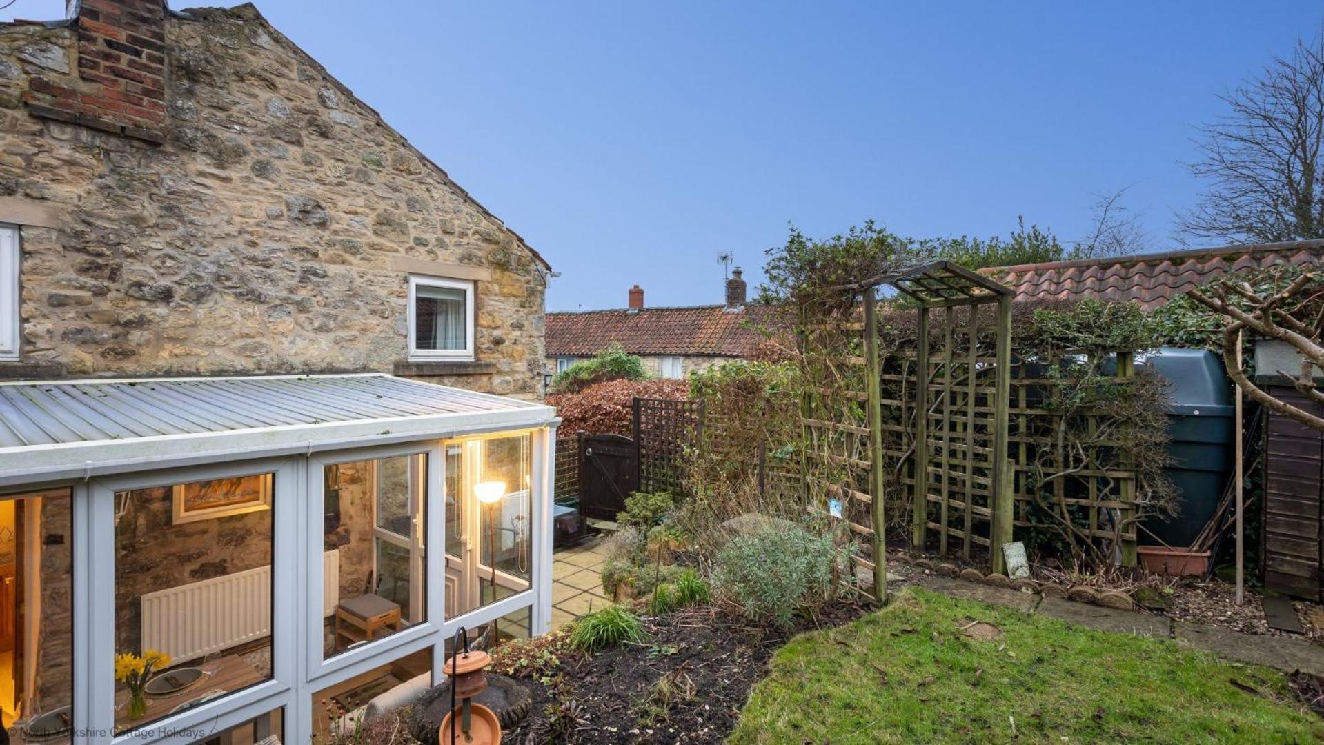 Picturesque Stone Cottage In The Heart Of North Yorkshire Village - Hideaway Cottage Eksteriør bilde