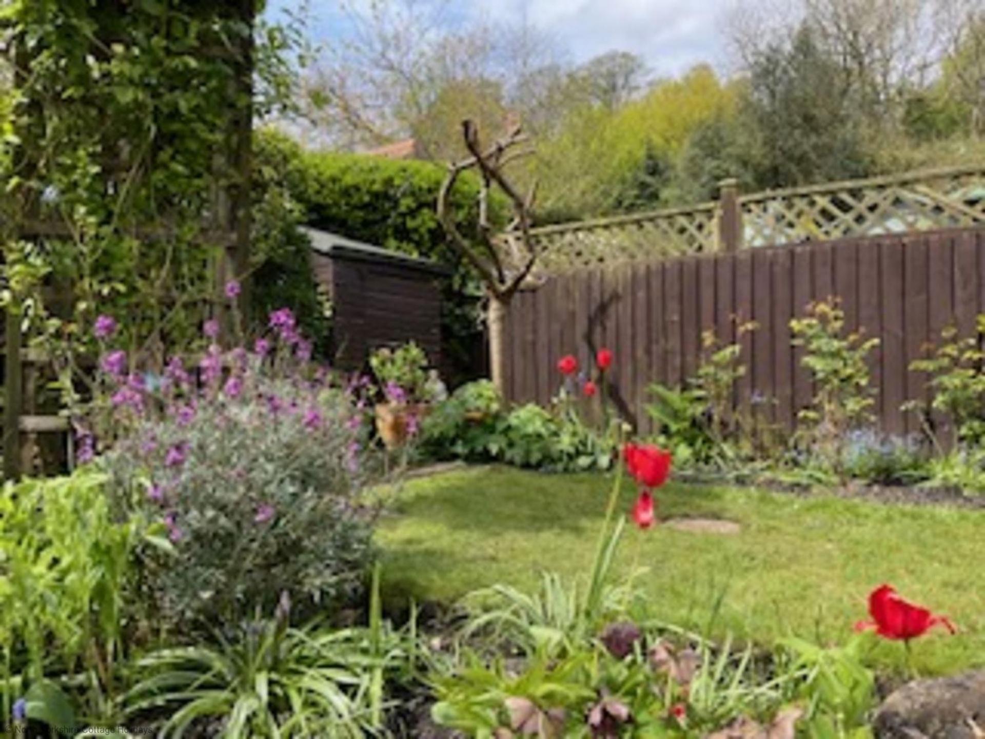 Picturesque Stone Cottage In The Heart Of North Yorkshire Village - Hideaway Cottage Eksteriør bilde